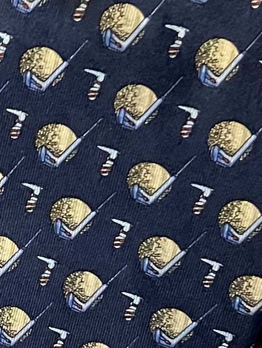 Trusarrda Silk Tie