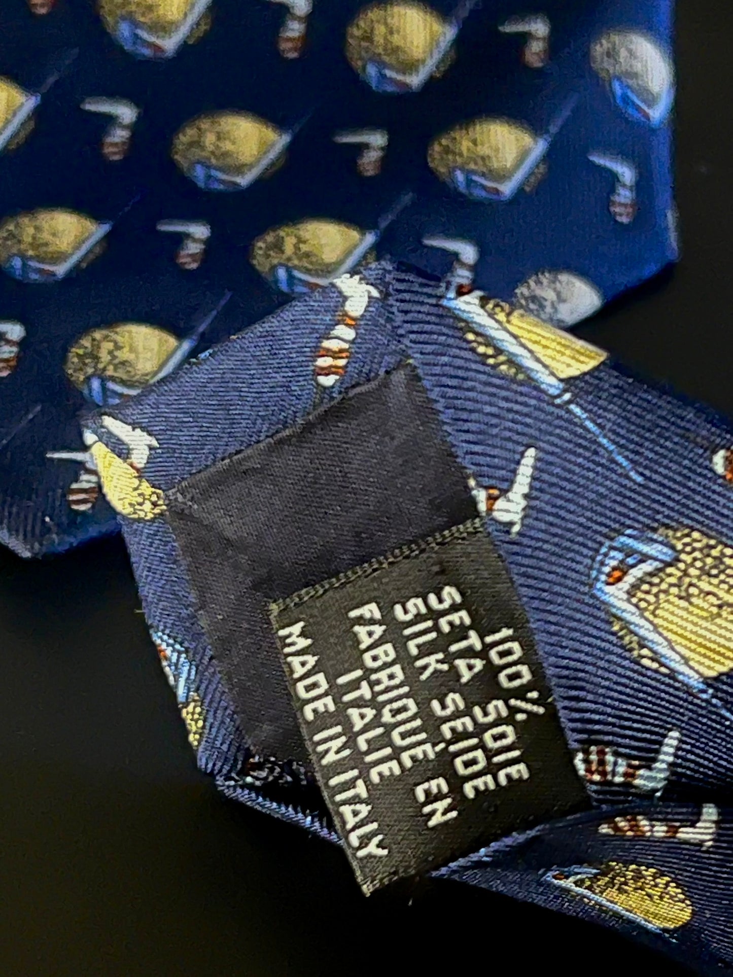 Trusarrda Silk Tie